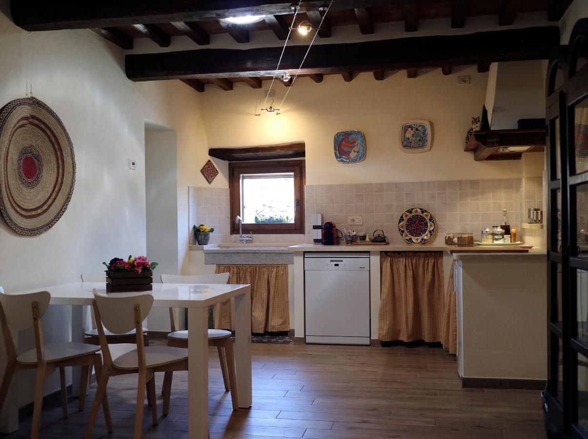 Andante appartamenti Castelnuovo di Val di Cecina Extérieur photo