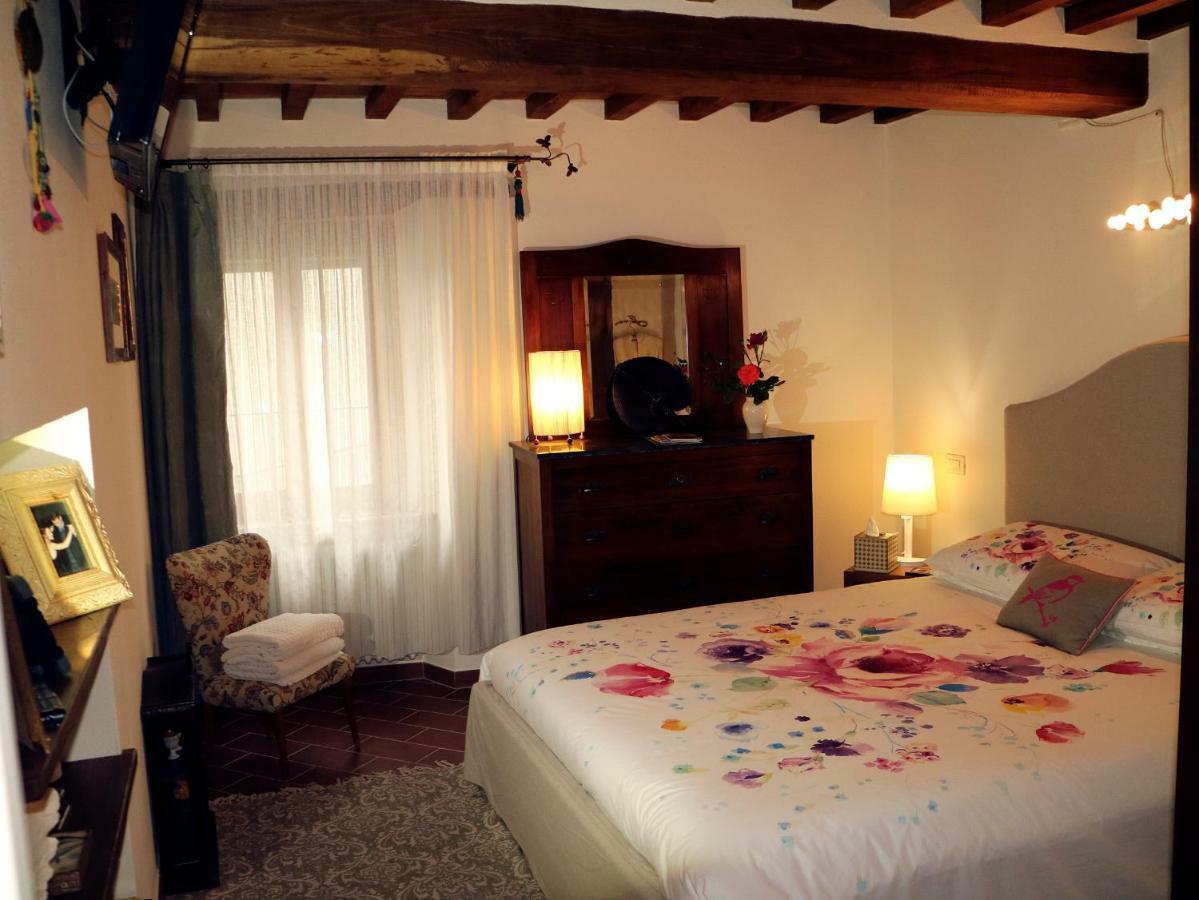 Andante appartamenti Castelnuovo di Val di Cecina Extérieur photo